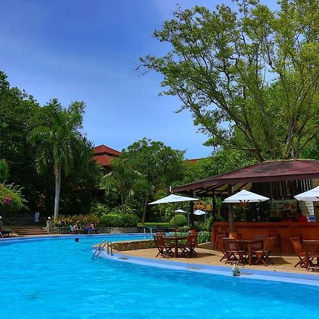Loma Resort & Spa Pattaja Kültér fotó